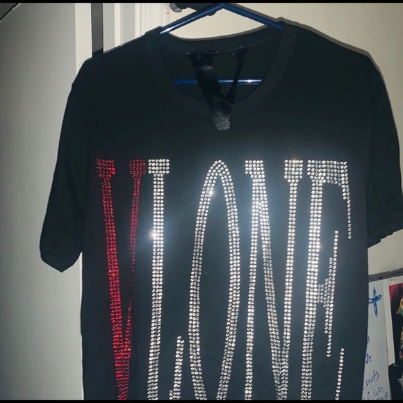 Vlone Rhineston - Picture 1 of 7